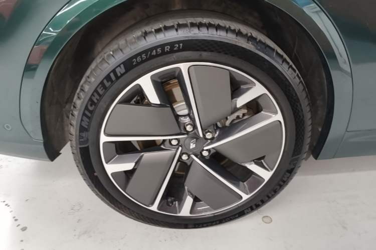 Used Li Auto L7 2025 Max Smart Refresh Edition Right Rear Wheel Hub
