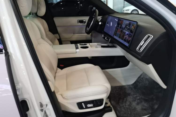 Used Li Auto L7 2025 Max Smart Refresh Edition Right Front Seat