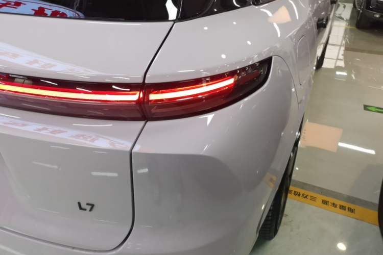 Used Li Auto L7 2025 Max Smart Refresh Edition Right Rear Taillight