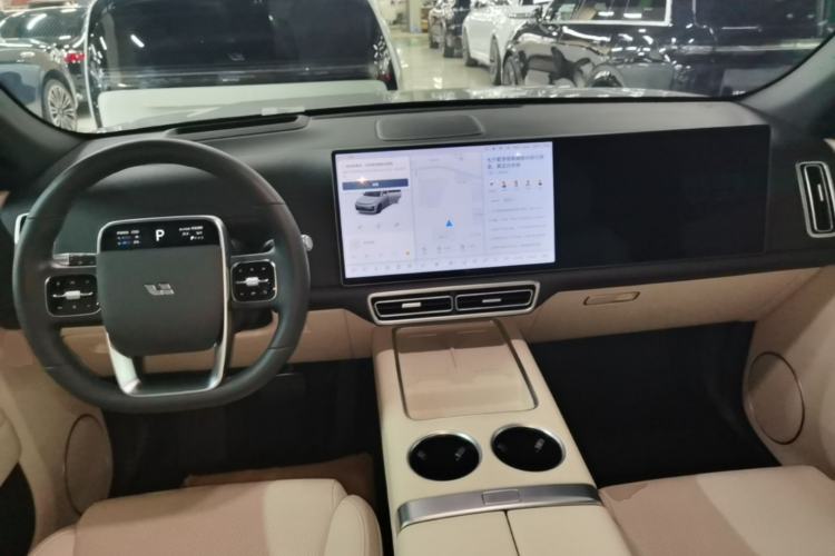 Used Li Auto L7 2025 Max Smart Refresh Edition Center Console