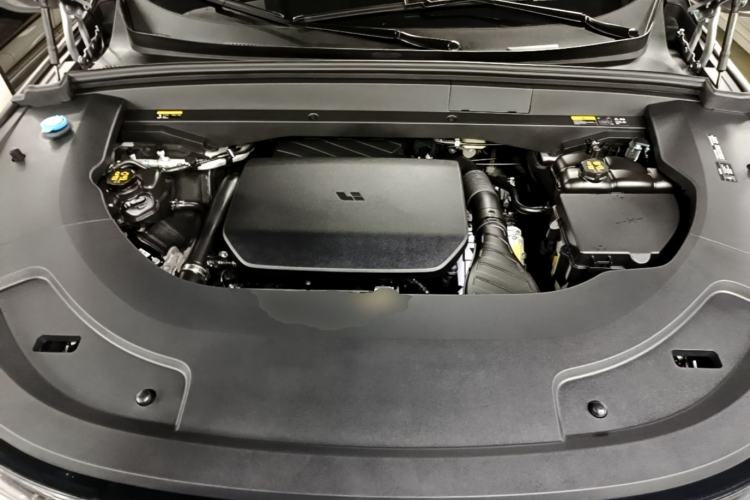 Used Li Auto L7 2025 Max Smart Refresh Edition Engine Bay