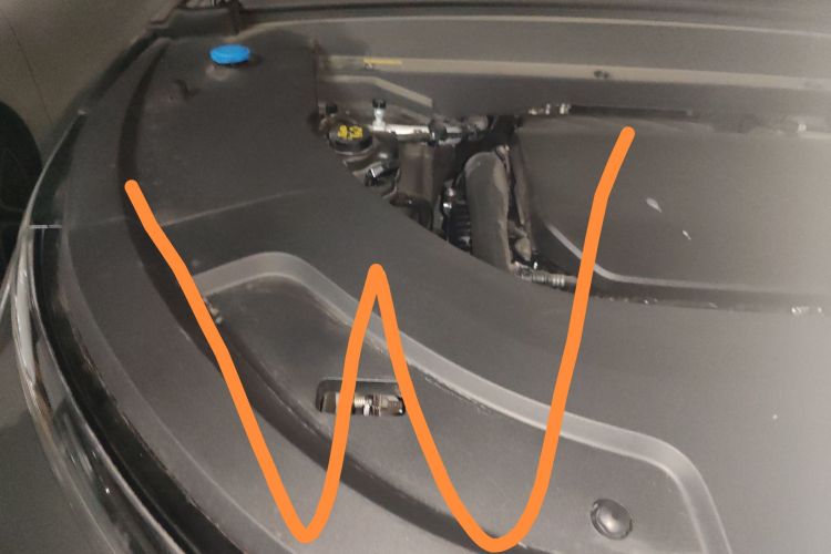 Used Li Auto L7 2025 Max Smart Refresh Edition Engine Bay Right