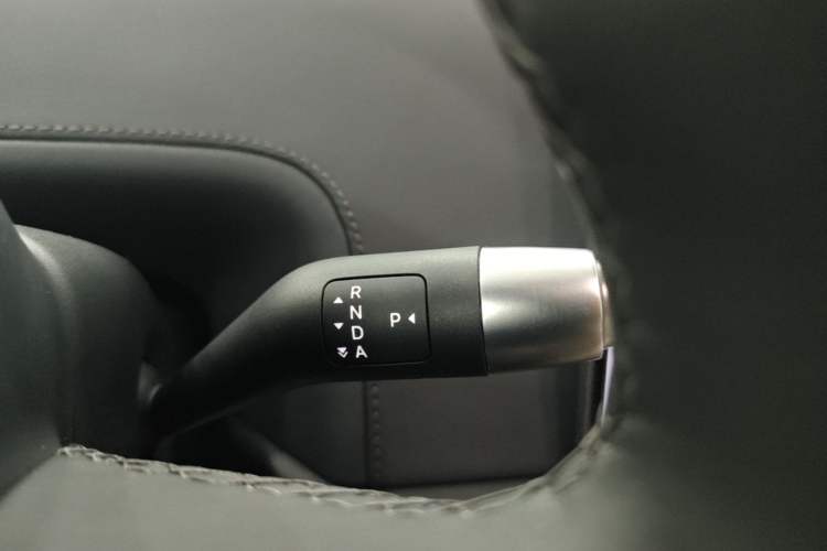 Used Li Auto L7 2025 Max Smart Refresh Edition Gear Lever