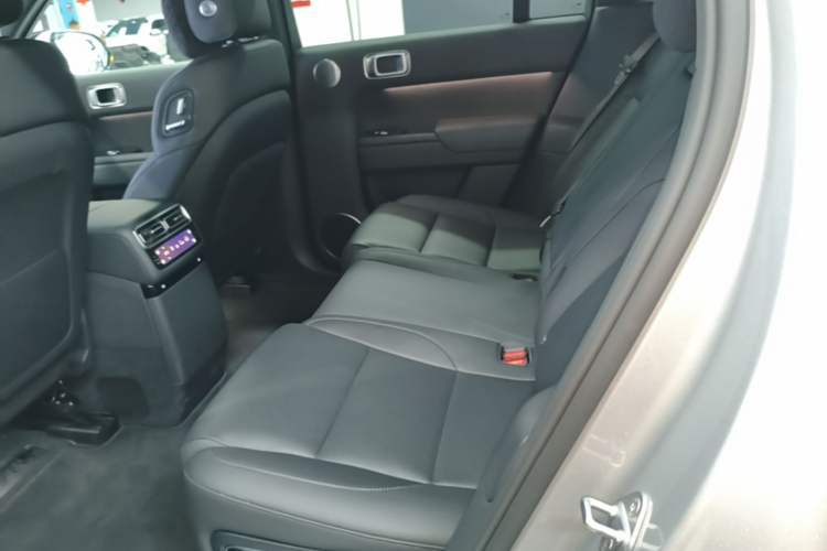 Used Li Auto L7 2025 Max Smart Refresh Edition Left Rear Seat