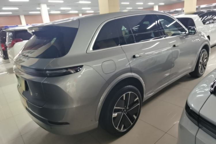 Used Li Auto L7 2025 Max Smart Refresh Edition Rear Right 45 Deg