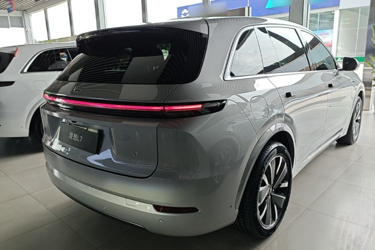 Used Li Auto L7 2025 Ultra Smart Refreshed Edition Rear Right 45 Deg