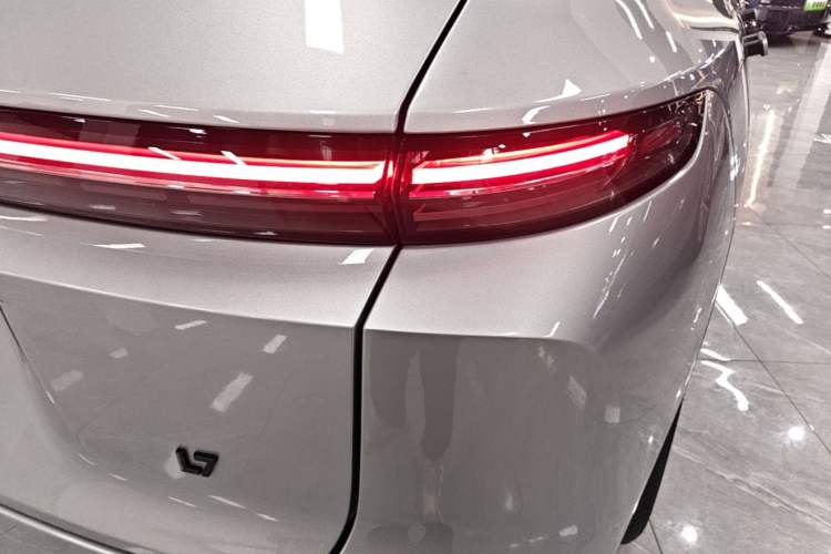 Used Li Auto L7 2025 Max Smart Refresh Edition Right Rear Taillight