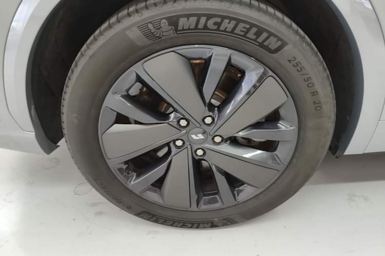 Used Li Auto L7 2025 Max Smart Refresh Edition Right Rear Wheel Hub