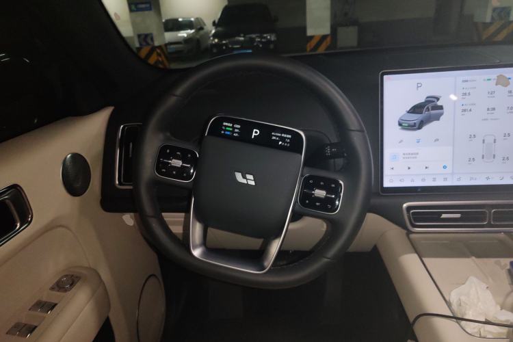 Used Li Auto L7 2025 Max Smart Refresh Edition Steering Wheel