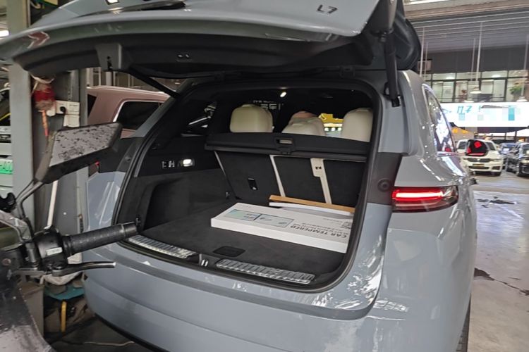Used Li Auto L7 2025 Ultra Smart Refreshed Edition Trunk