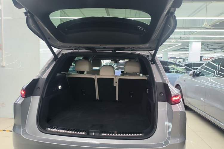Used Li Auto L7 2025 Max Smart Refresh Edition Trunk
