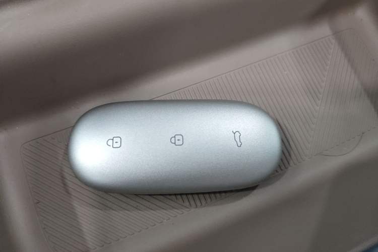 Used Li Auto L7 2025 Max Smart Refresh Edition Vehicle Key