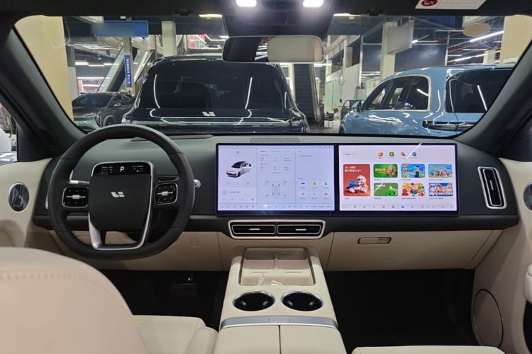 Used Li Auto L7 2025 Ultra Smart Refreshed Edition Center Console