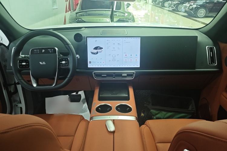 Used Li Auto L7 2025 Max Smart Refresh Edition Center Console