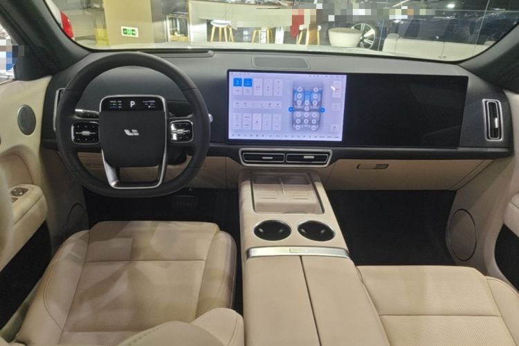 Used Li Auto L7 2025 Max Smart Refresh Edition Center Console
