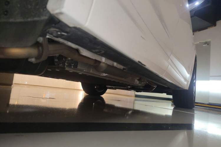 Used Li Auto L7 2025 Pro Smart Refresh Edition Chassis Rear Right