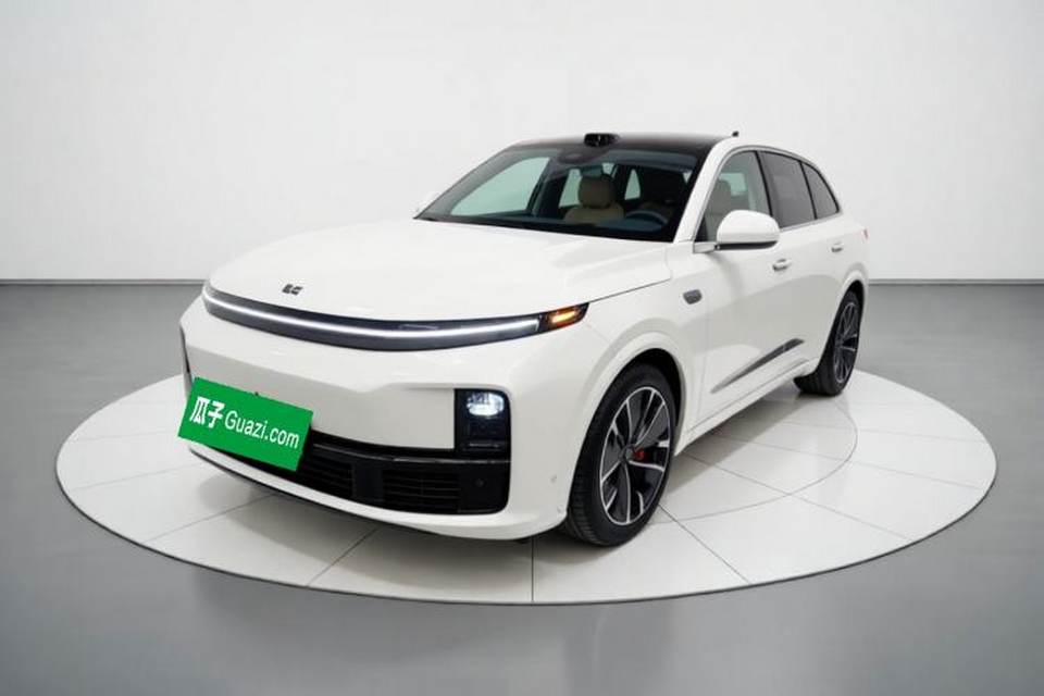 Li Auto L7 2025
