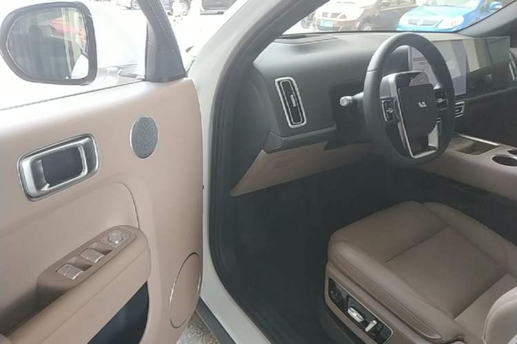 Used Li Auto L7 2025 Max Smart Refresh Edition Driver Seat