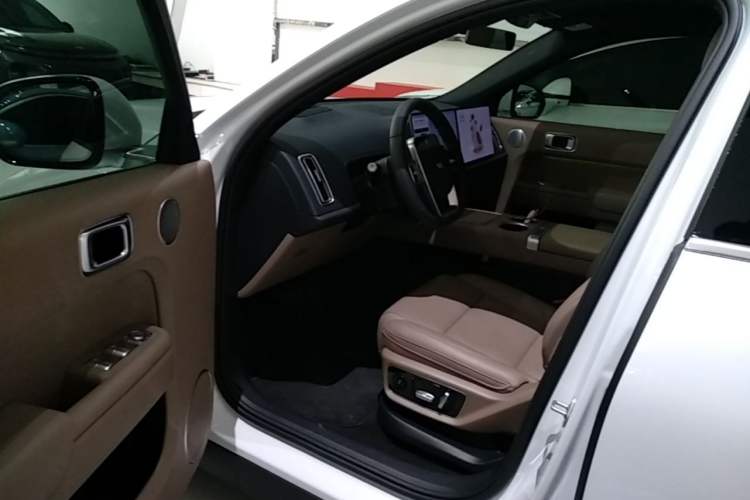Used Li Auto L7 2025 Max Smart Refresh Edition Driver Seat