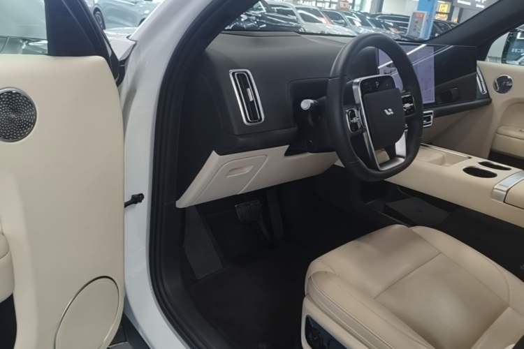 Used Li Auto L7 2025 Ultra Smart Refreshed Edition Driver Seat