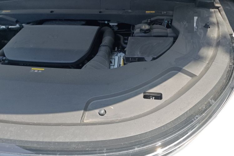 Used Li Auto L7 2025 Max Smart Refresh Edition Engine Bay Left