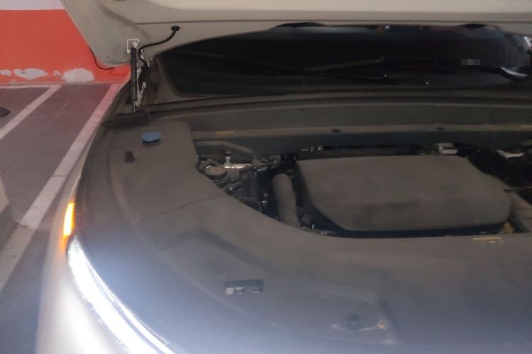 Used Li Auto L7 2025 Max Smart Refresh Edition Engine Bay Right
