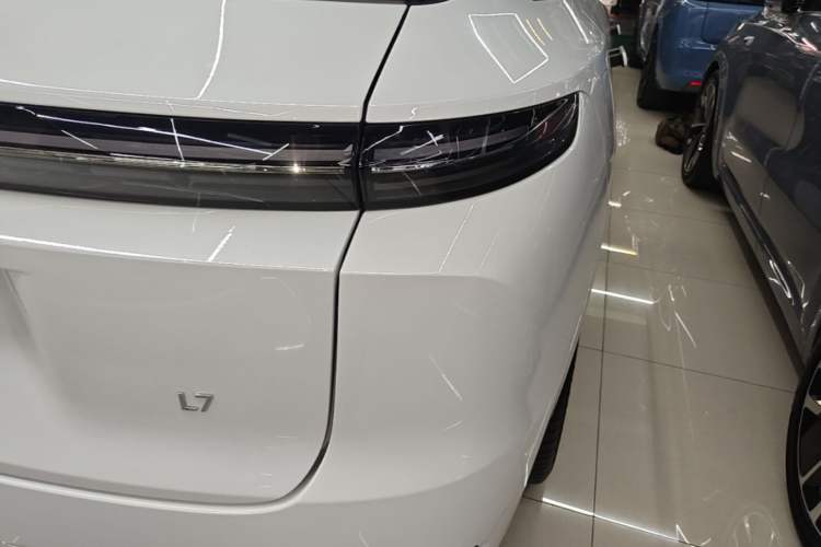 Used Li Auto L7 2025 Ultra Smart Refreshed Edition Exterior 3