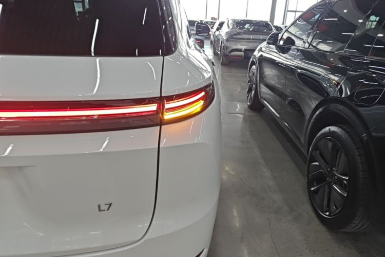 Used Li Auto L7 2025 Max Smart Refresh Edition Exterior 3