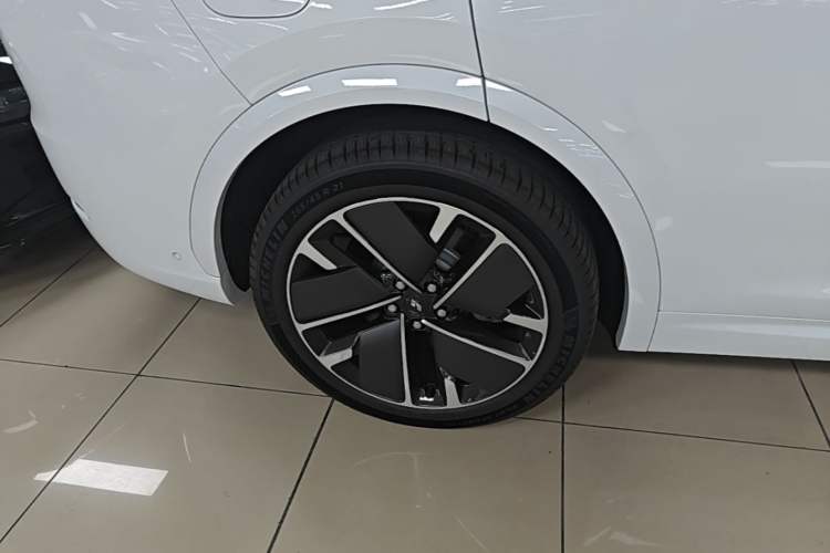 Used Li Auto L7 2025 Max Smart Refresh Edition Exterior 5