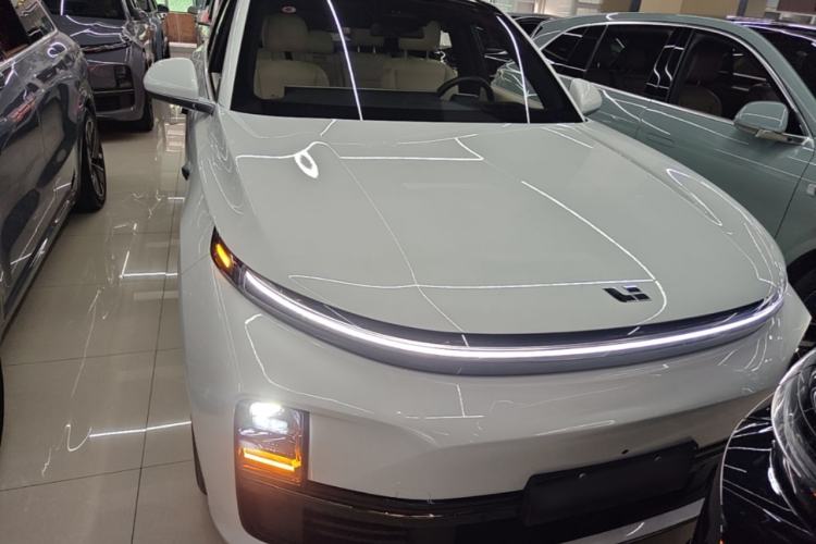 Used Li Auto L7 2025 Ultra Smart Refreshed Edition Front