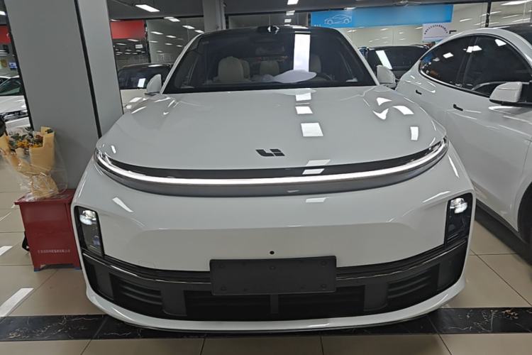 Used Li Auto L7 2025 Max Smart Refresh Edition Front
