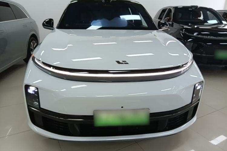 Used Li Auto L7 2025 Max Smart Refresh Edition Front