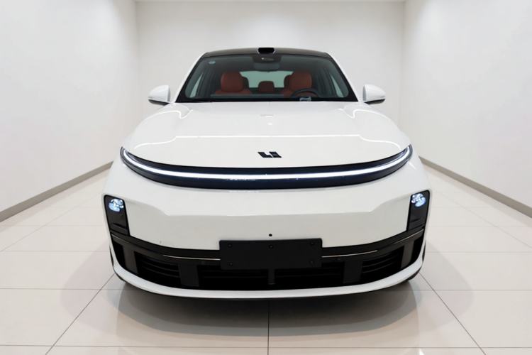 Used Li Auto L7 2025 Max Smart Refresh Edition Front