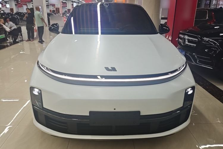 Used Li Auto L7 2025 Max Smart Refresh Edition Front