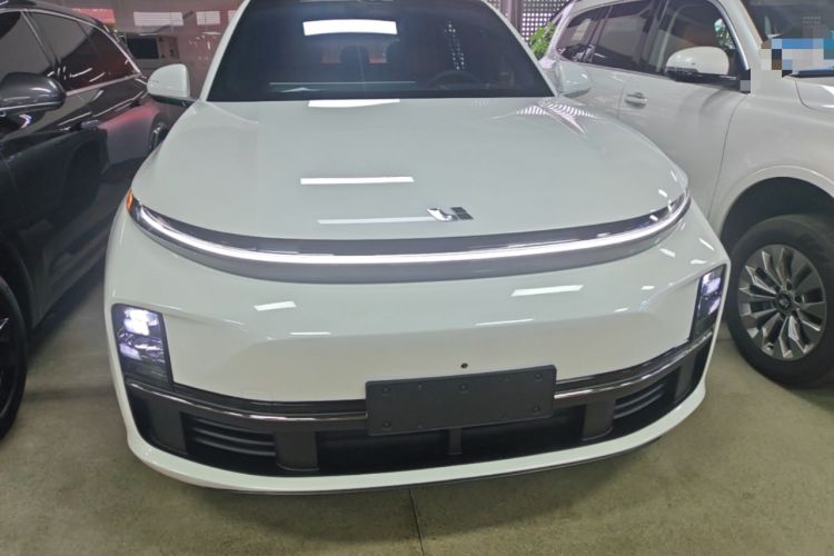 Used Li Auto L7 2025 Max Smart Refresh Edition Front
