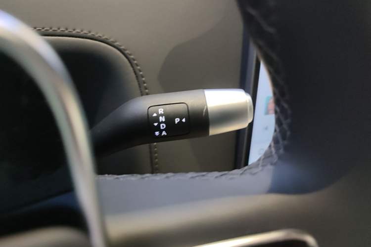 Used Li Auto L7 2025 Ultra Smart Refreshed Edition Gear Lever