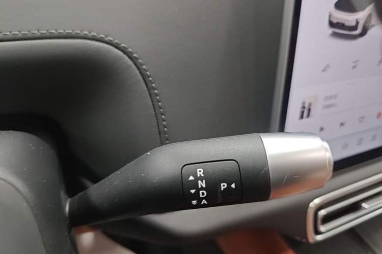 Used Li Auto L7 2025 Ultra Smart Refreshed Edition Gear Lever