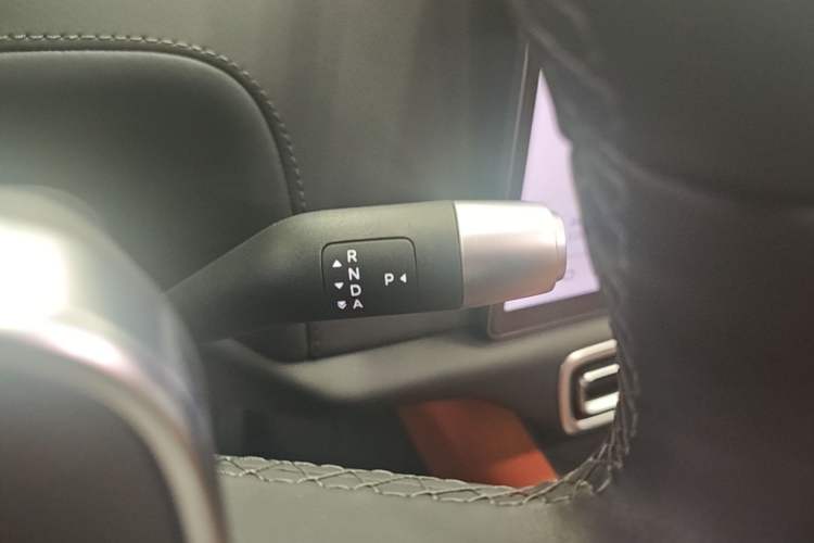 Used Li Auto L7 2025 Max Smart Refresh Edition Gear Lever