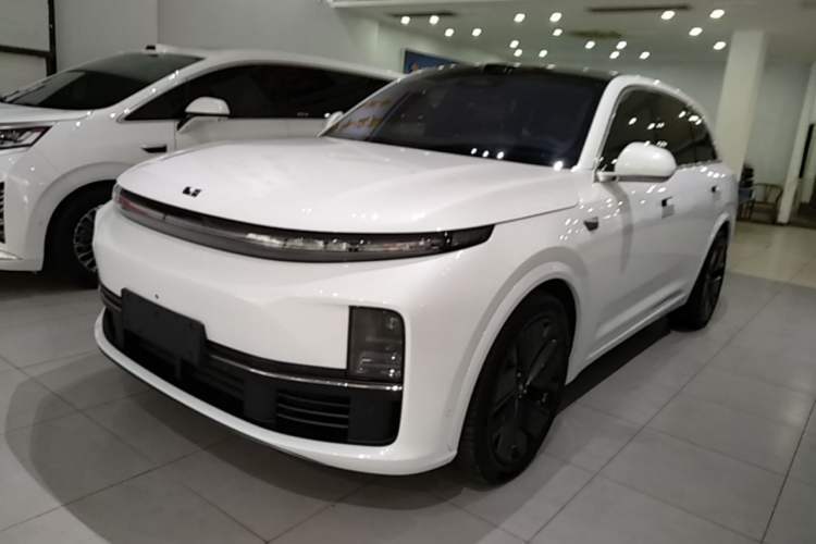 Used Li Auto L7 2025 Max Smart Refresh Edition Guazi used car, China used car export, Used car for sale, Used cars, Cheapest cars for sale