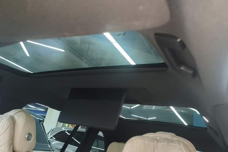 Used Li Auto L7 2025 Ultra Smart Refreshed Edition Headliner