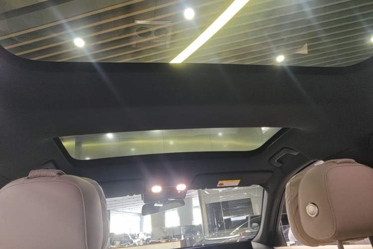 Used Li Auto L7 2025 Max Smart Refresh Edition Headliner