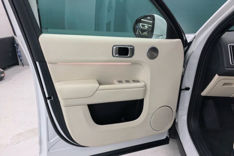 Used Li Auto L7 2025 Ultra Smart Refreshed Edition Interior 11