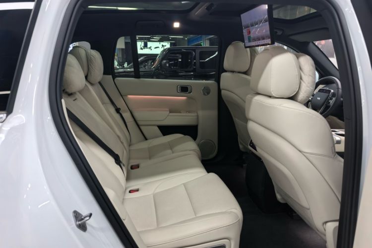 Used Li Auto L7 2025 Ultra Smart Refreshed Edition Interior 4