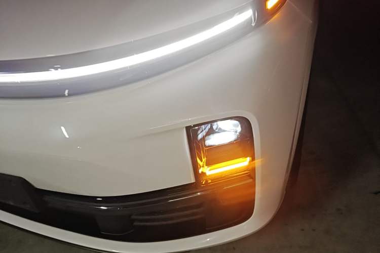 Used Li Auto L7 2025 Max Smart Refresh Edition Left Front Headlight