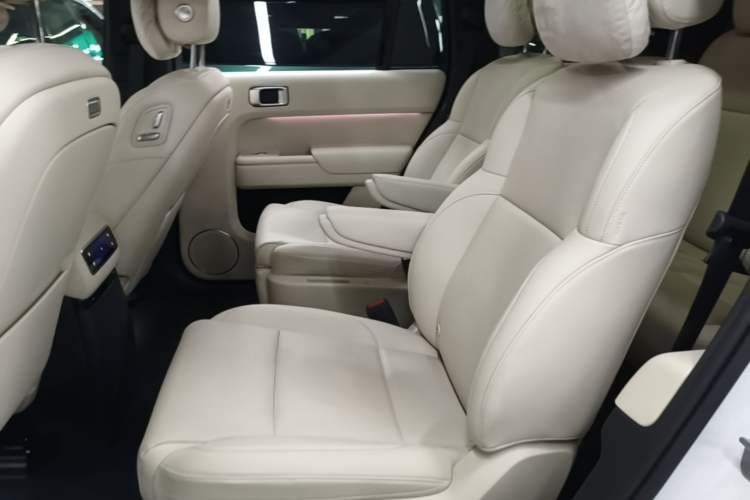 Used Li Auto L7 2025 Ultra Smart Refreshed Edition Left Rear Seat