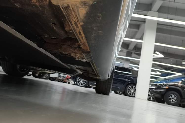 Used Li Auto L7 2025 Ultra Smart Refreshed Edition Left Side Sill