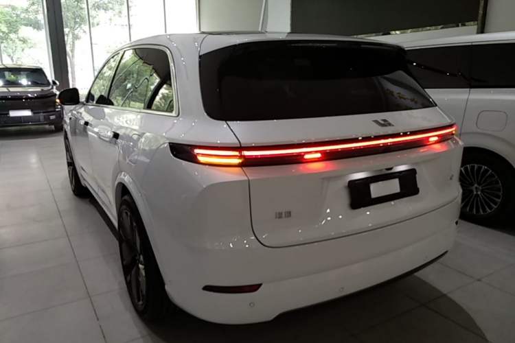 Used Li Auto L7 2025 Max Smart Refresh Edition Rear Left 45 Deg