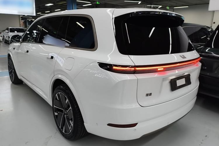 Used Li Auto L7 2025 Ultra Smart Refreshed Edition Rear Left 45 Deg