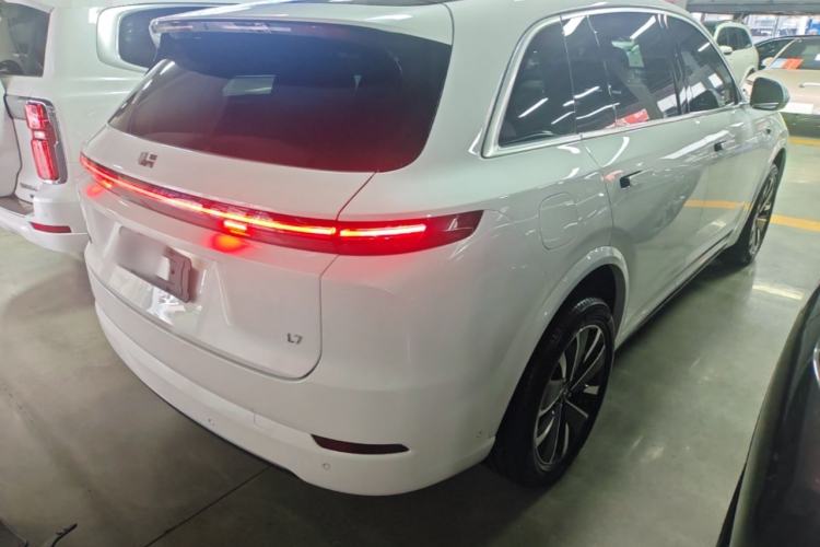 Used Li Auto L7 2025 Max Smart Refresh Edition Rear Right 45 Deg