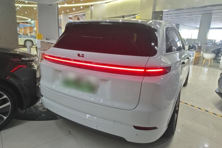 Used Li Auto L7 2025 Max Smart Refresh Edition Rear Right 45 Deg